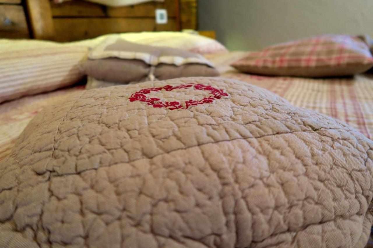 Romantica Suite Con Vasca Idromassaggio Aosta Buitenkant foto